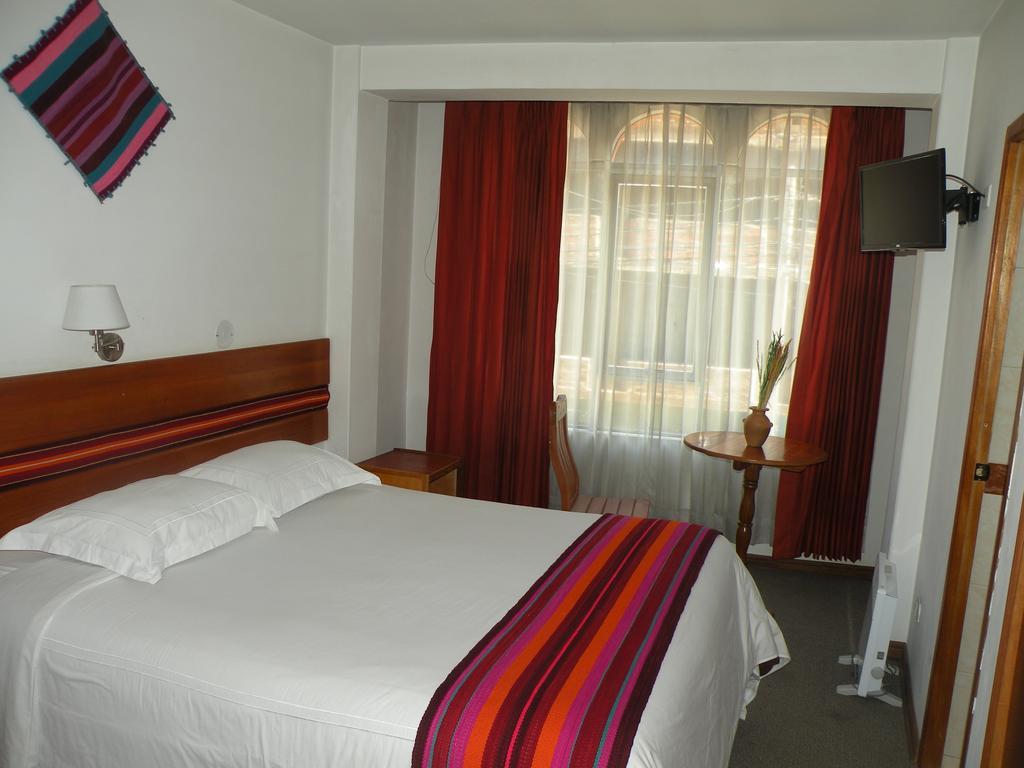 Cantuta Inn Puno Exterior photo