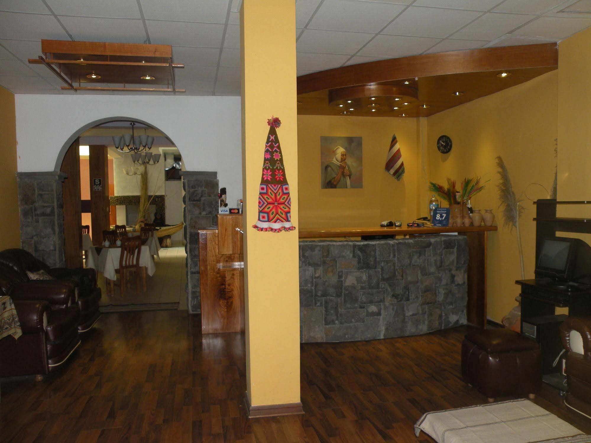 Cantuta Inn Puno Exterior photo